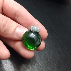 *Sale* Green glass ornament pin